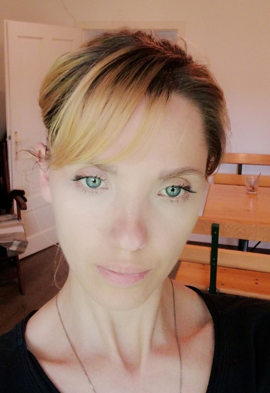 Sofiya • 40 • Russia