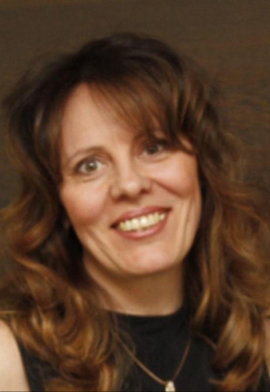 Alena • 51 • Росія