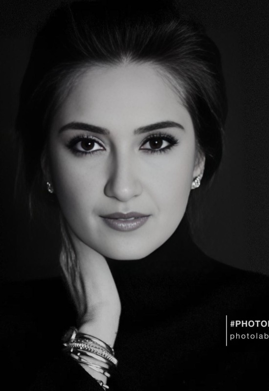 Zainab • 47 • Russia