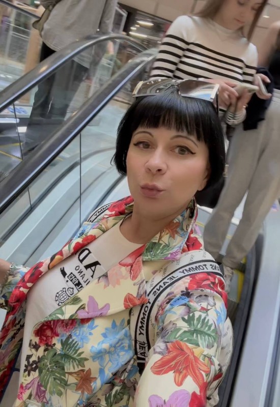 Kseniya • 41 • Ukraine 🇺🇦