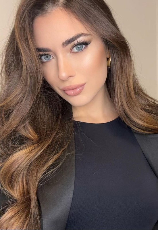 Oleksandra • 30 • Ukraine