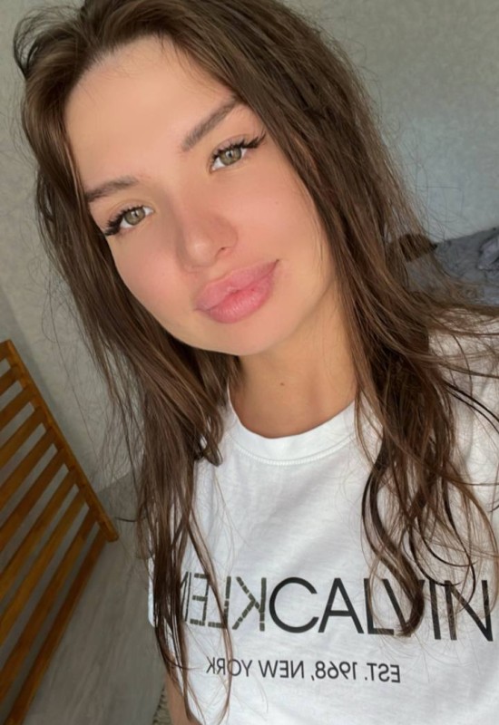 Anastasia • 27 • Russie