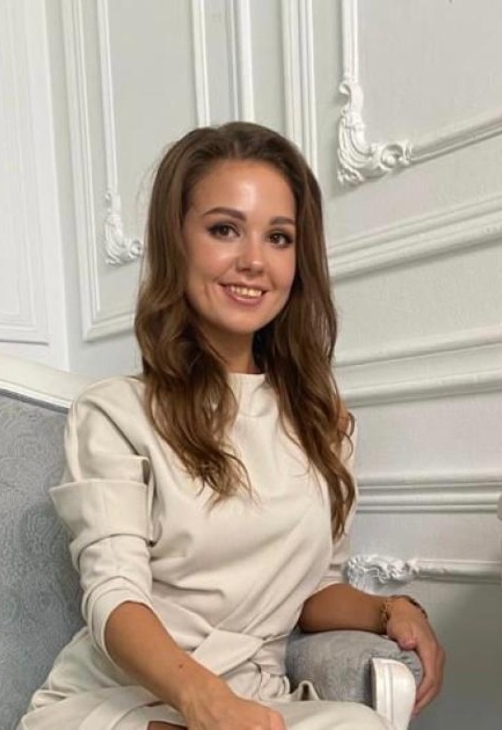 Katerina • 37 • Russie