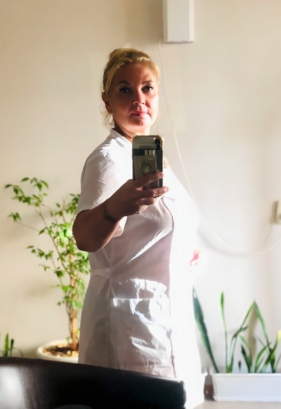 Nelli • 50 • Russia