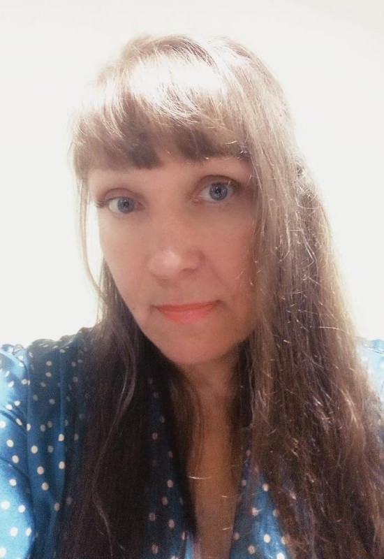 Natalia • 51 • Russie