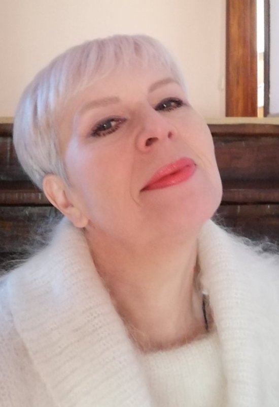 Tamara • 66 • Russie
