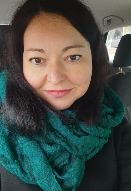 Marina • 42 • Russia