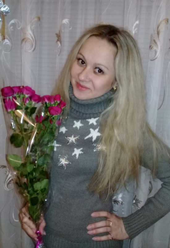 Yana • 36 • Ukraine 🇺🇦