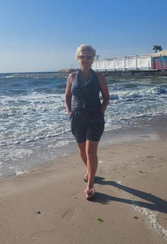 Tatiana • 41 • Україна