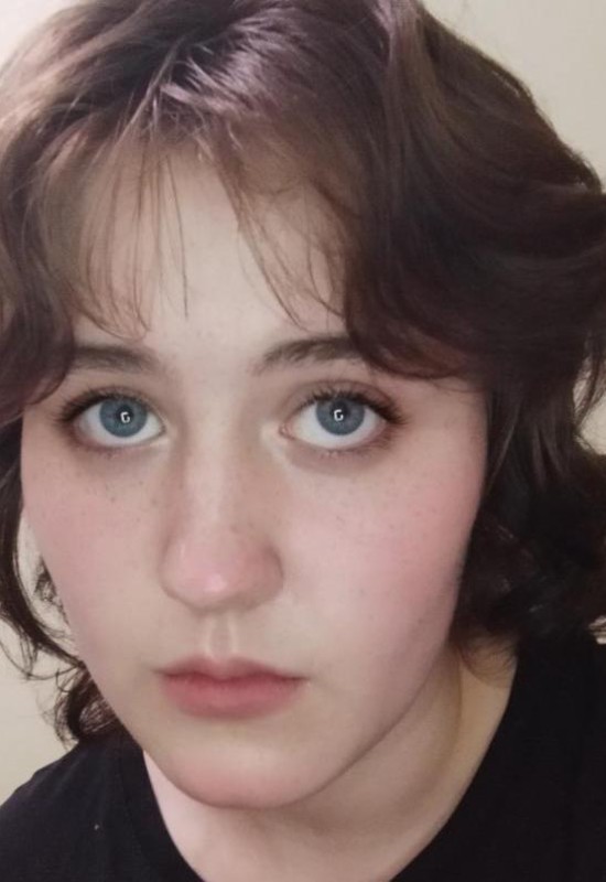 Vi • 21 • Russia