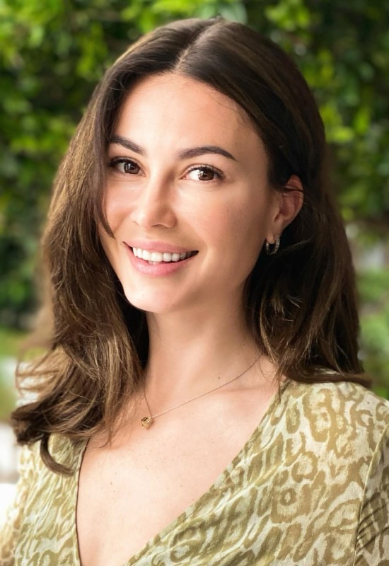 Eliza • 44 • Ukraine