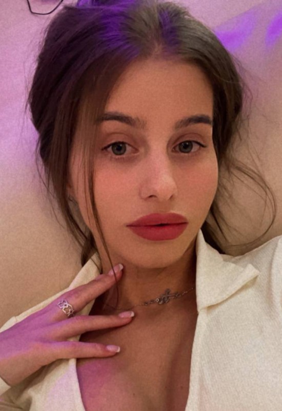 Alexandra • 25 • Ukraine