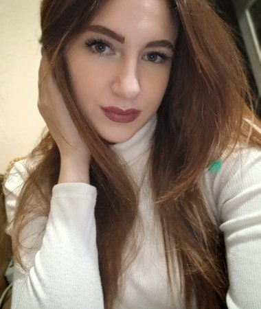 Maria, 24