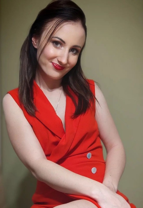 Nestiella • 34 • Україна