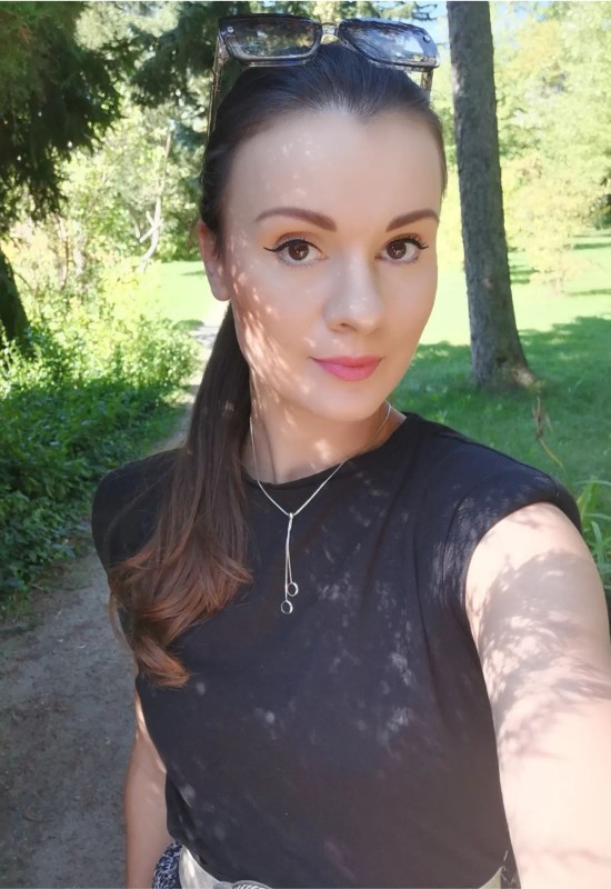 Natalia • 35 • Украина