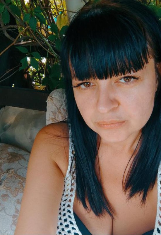 Oksana • 41 • Russie