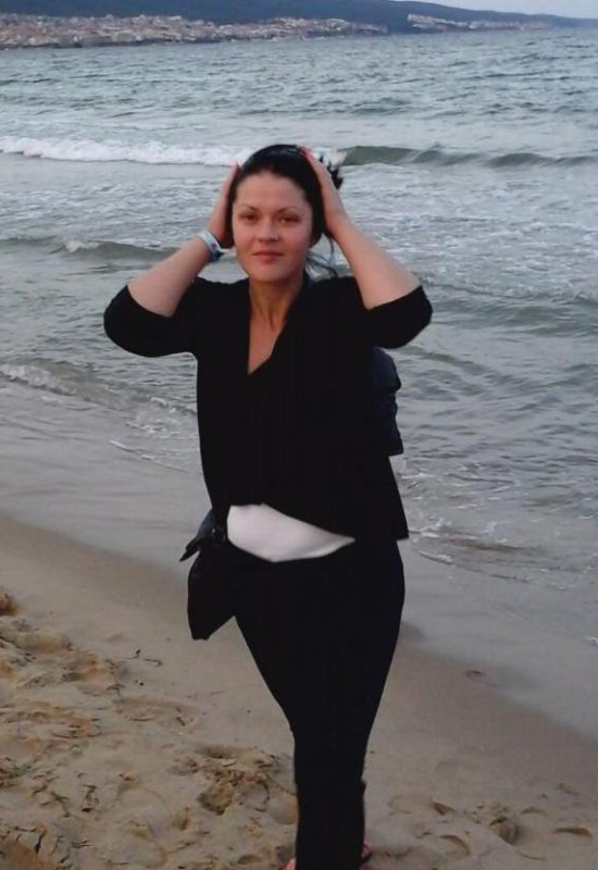 Natalia • 41 • Франция