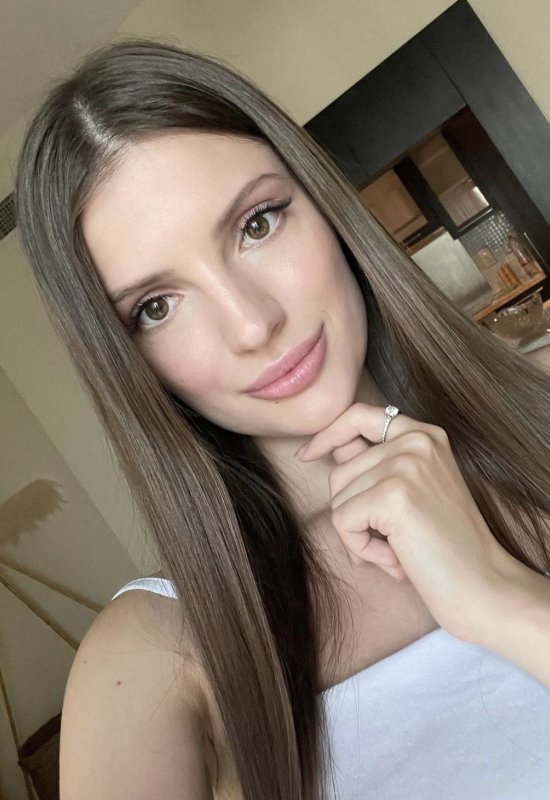 Monika • 31 • United States