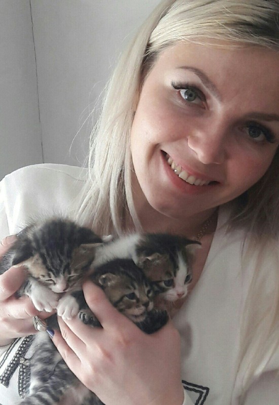 Yana • 37 • Ukraine 🇺🇦