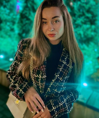 Nataliya, 32