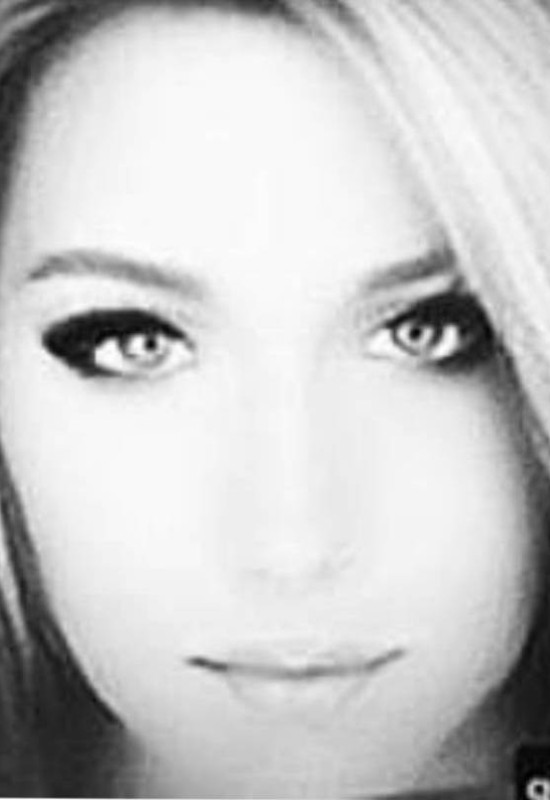 Olga • 37 • Україна