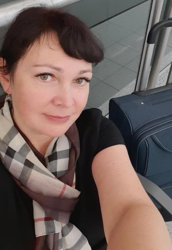 Olga • 50 • Russie