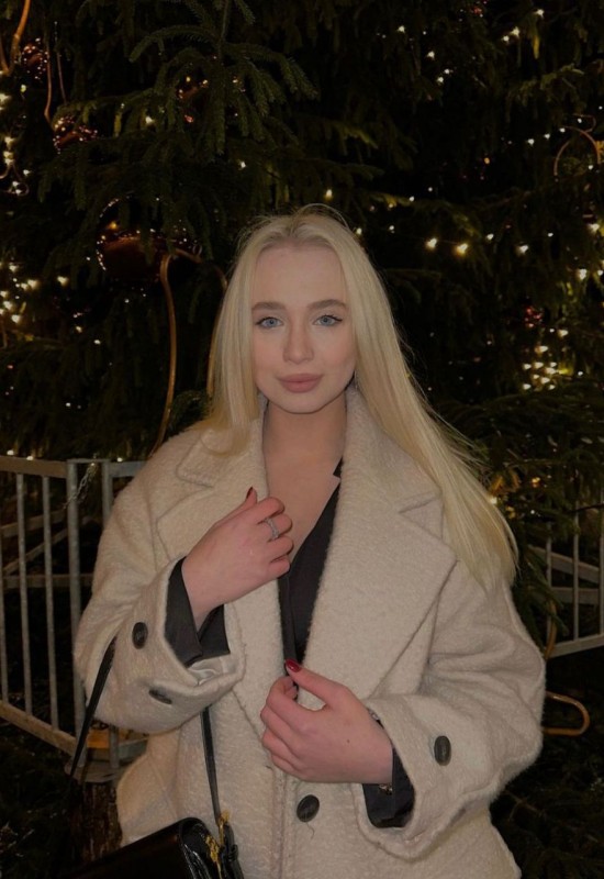 Olya • 39 • Lettonie