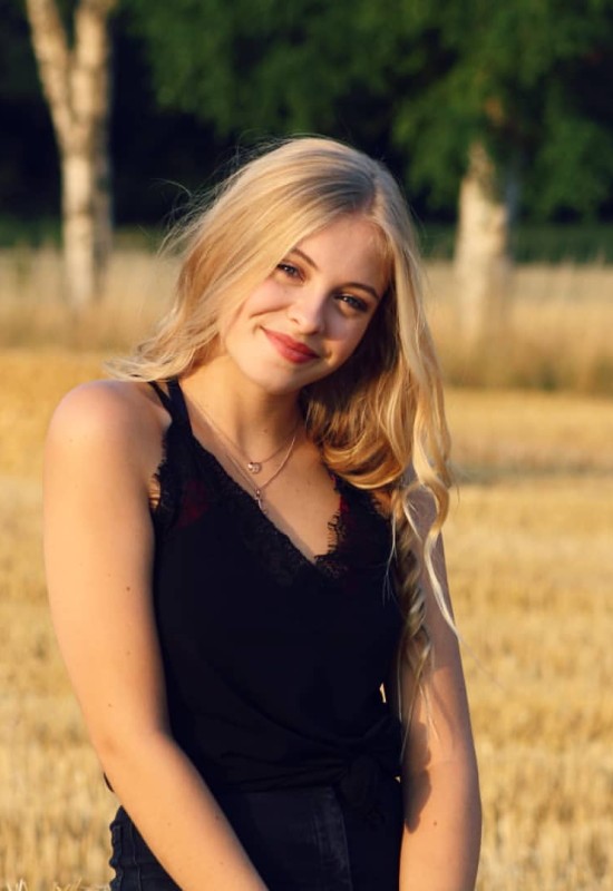 Nataliya • 37 • Росія