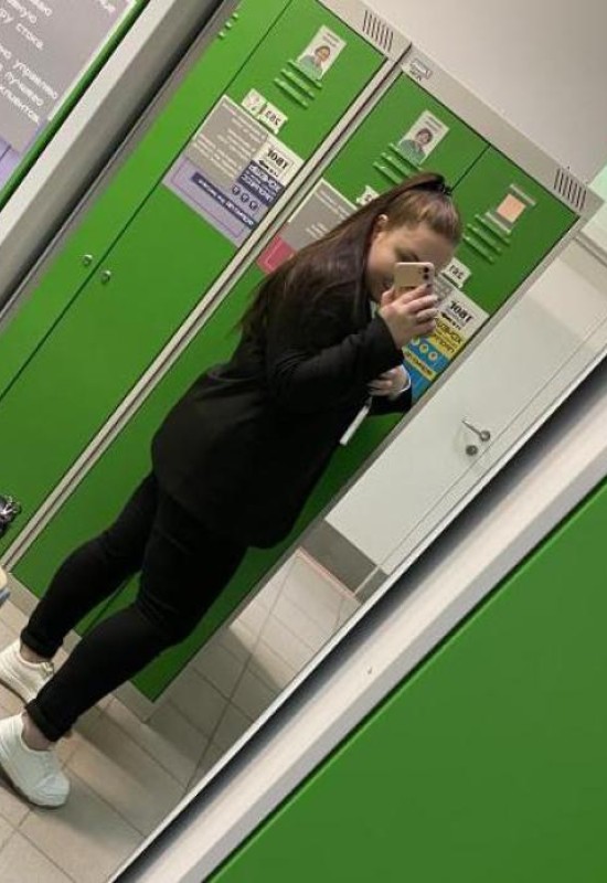 Alina • 22 • Russia