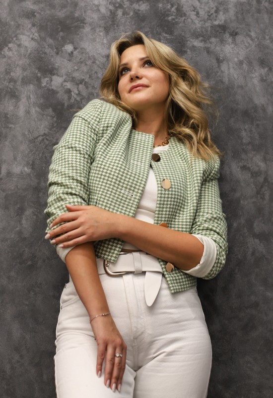 Kseniya  • 34 • Russia