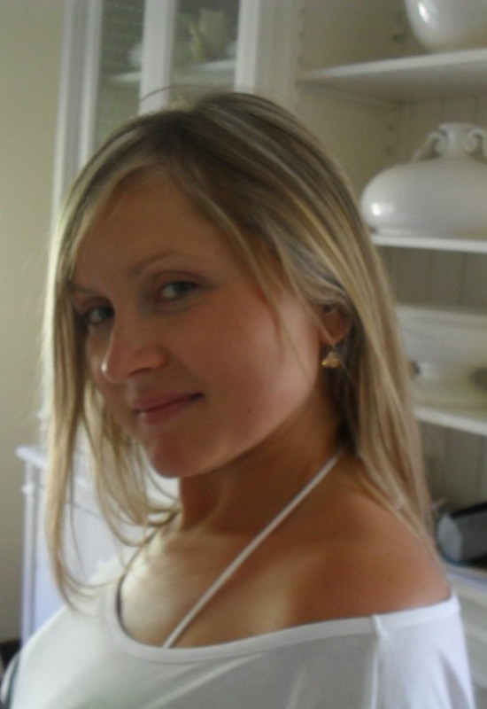 Yana • 41 • Ukraine 🇺🇦