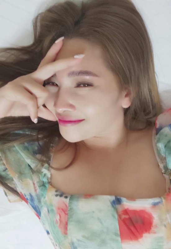 Honey • 45 • Thailand