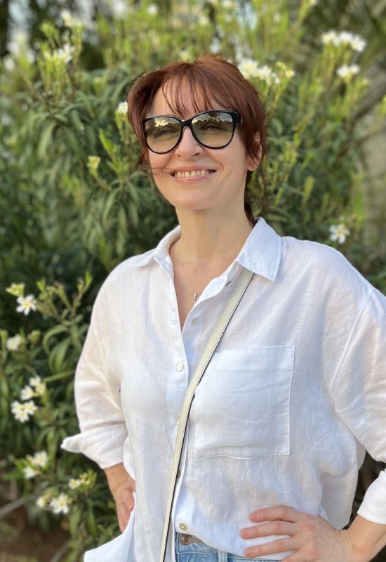 Olga • 57 • Russie