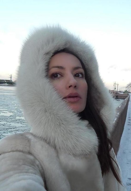 Aliona • 50 • Russie