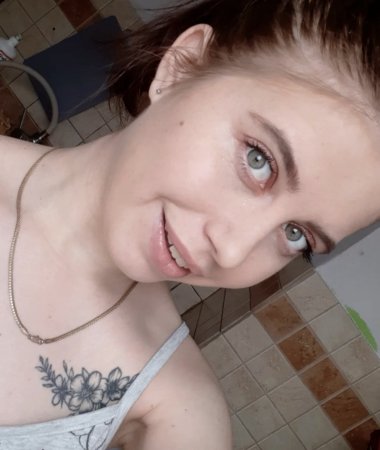Anastasia, 23
