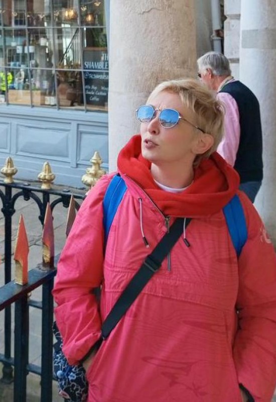 Anna • 50 • Russia