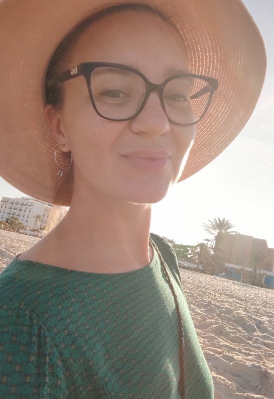 Asia • 40 • Russia