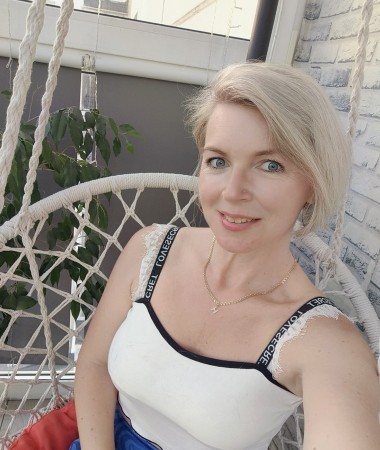 Astra, 42