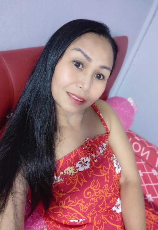 Atsuha • 51 • Thailand