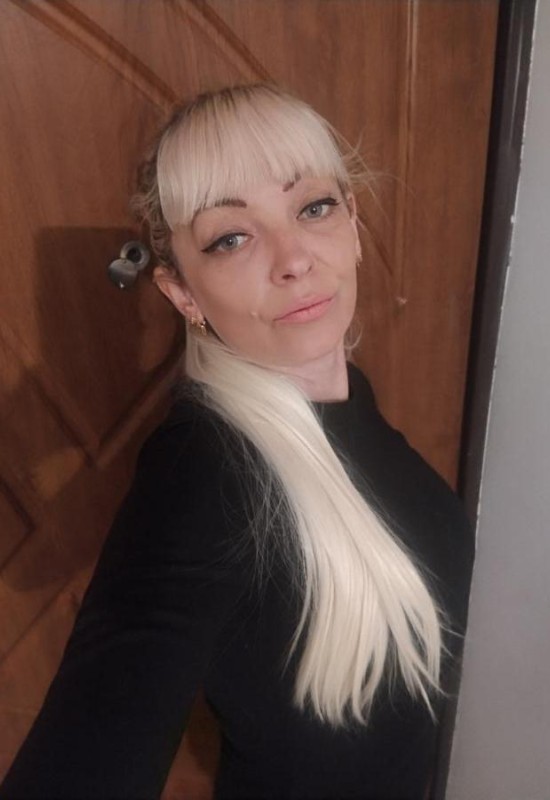 Erika • 40 • Ukraine 🇺🇦