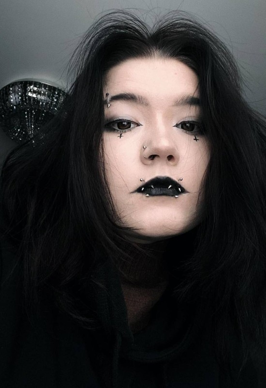 Darry • 22 • Russie