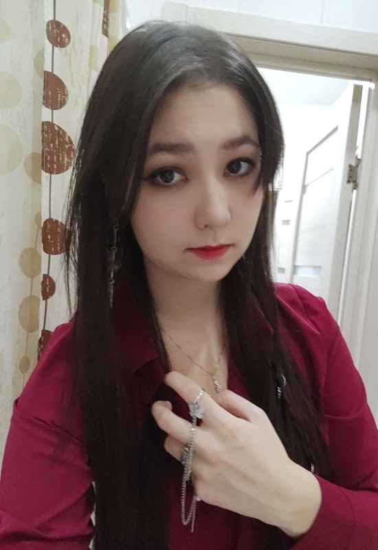 Kseniia • 27 • Russia