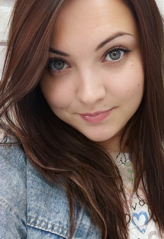 Irina • 33 • Belarus