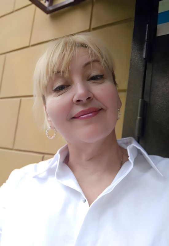Yulia • 56 • Russia