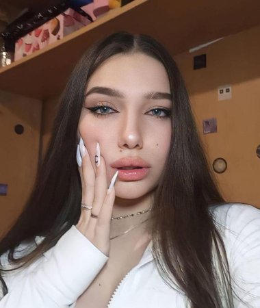 Daria, 27