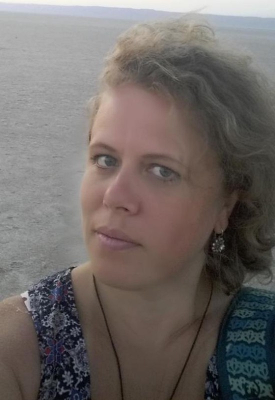 Yulia • 51 • Russie