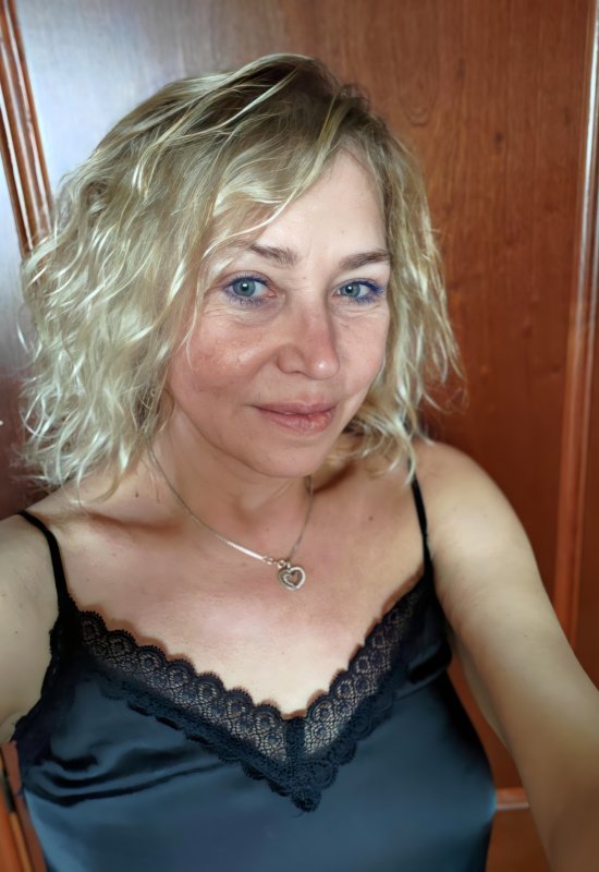 Marina • 58 • Russia