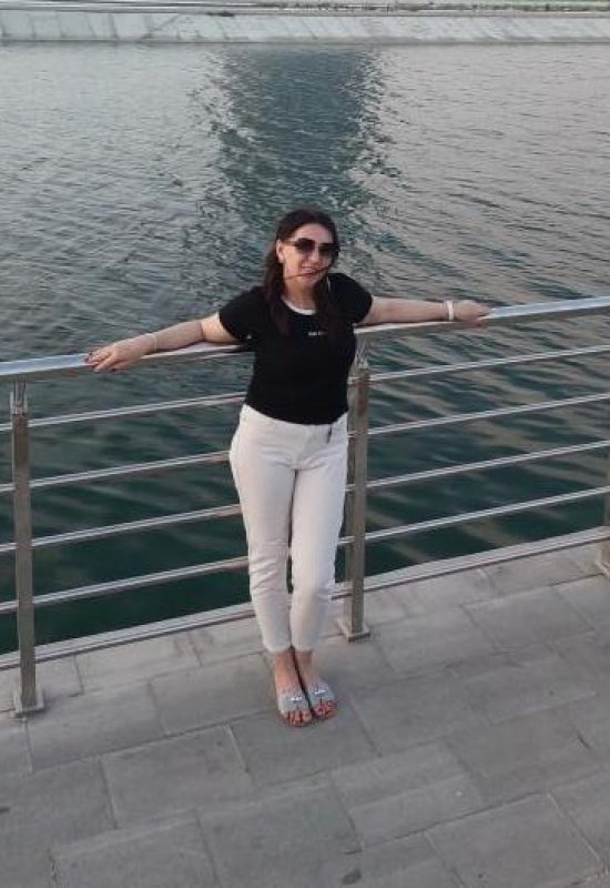 Oksana • 46 • Uzbekistan