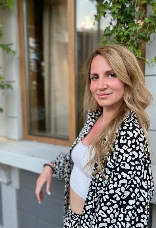 Olesya • 34 • Россия