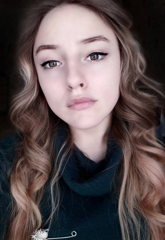 Maria • 25 • Russie